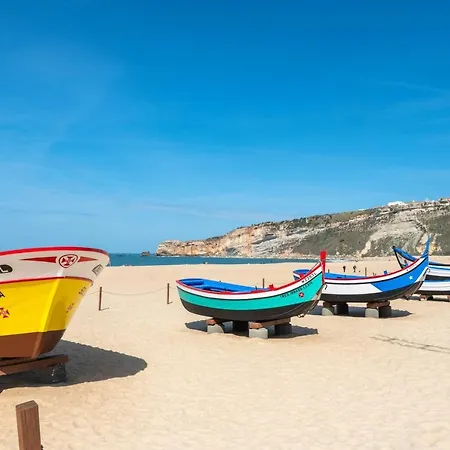 Cosy House In With Sea View Casa de Férias Nazaré
