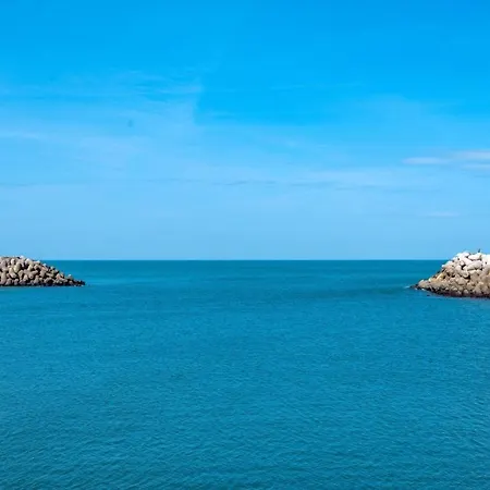 Cosy House In With Sea View * Nazaré