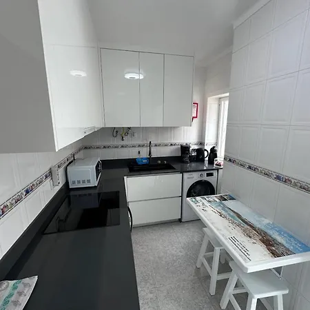 Cosy House In With Sea View Casa de Férias Nazaré